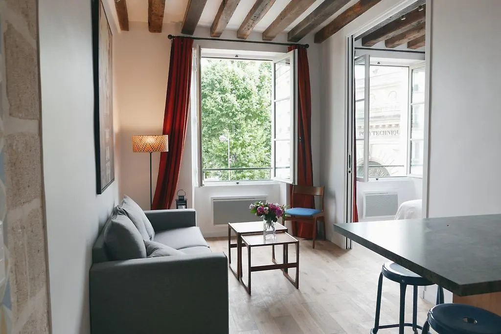 Cosy Apartmán *