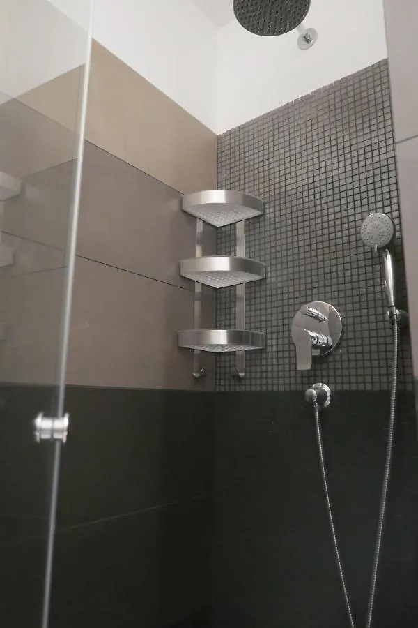 Cosy Paříž